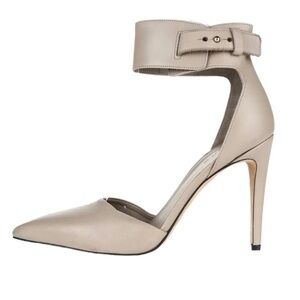 Vince Ada taupe leather pointy toe ankle strap heels  size 8.5 good condition